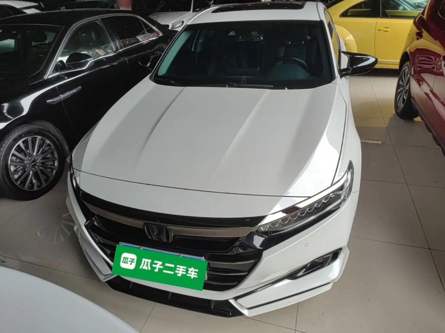 Honda Accord 2022 260TURBO Phantom Night · Prestige Edition — миниатюра 2