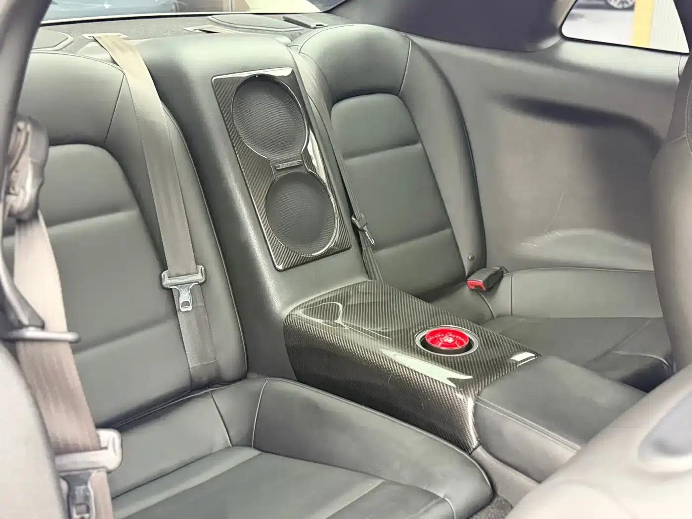 Nissan GT-R 2010 3.8T US Spec — миниатюра 11