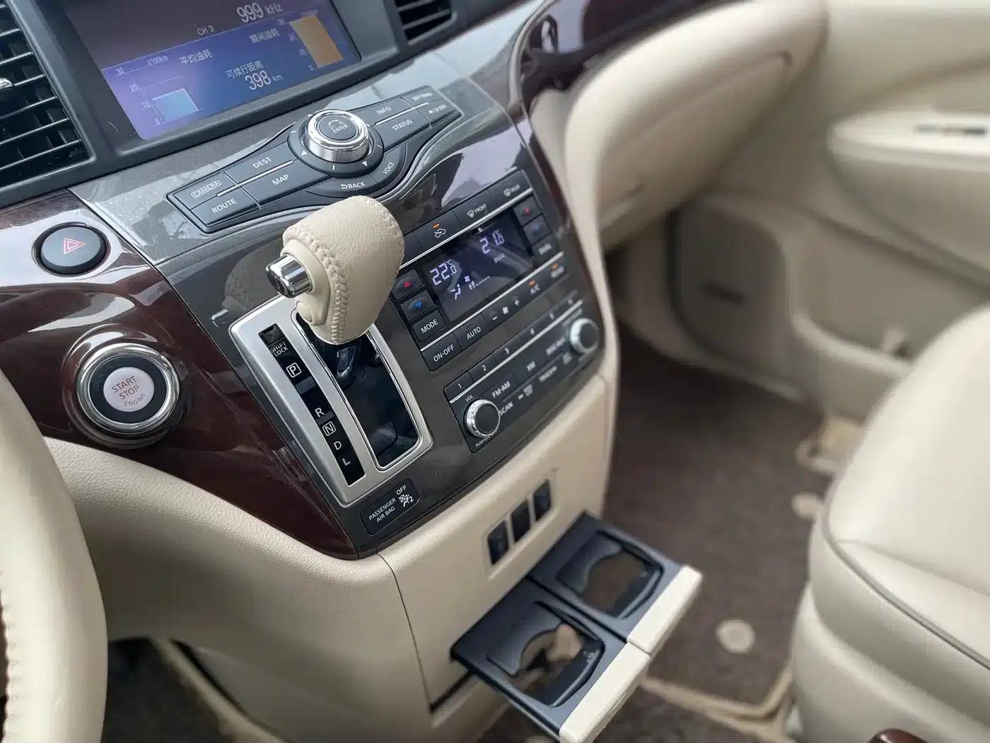 Quest 2015 3.5L SL — миниатюра 20