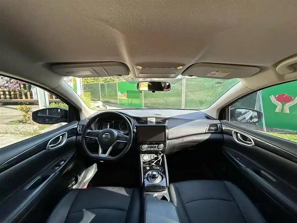 Nissan Sylphy EV 2018 Smart Edition — миниатюра 5