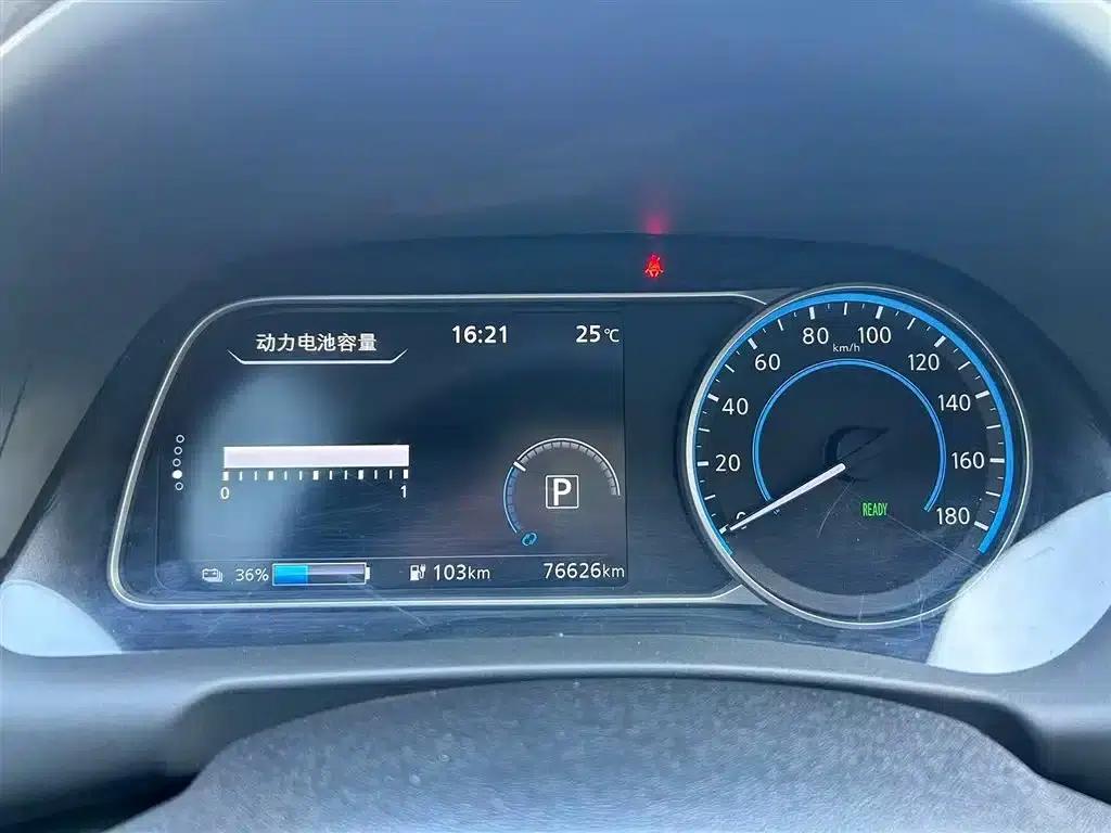 Nissan Sylphy EV 2018 Smart Edition — миниатюра 10