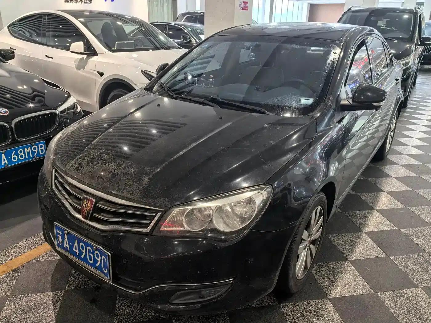 Roewe 350 2015 1.5L Automatic Deluxe Sunroof Edition — миниатюра 3