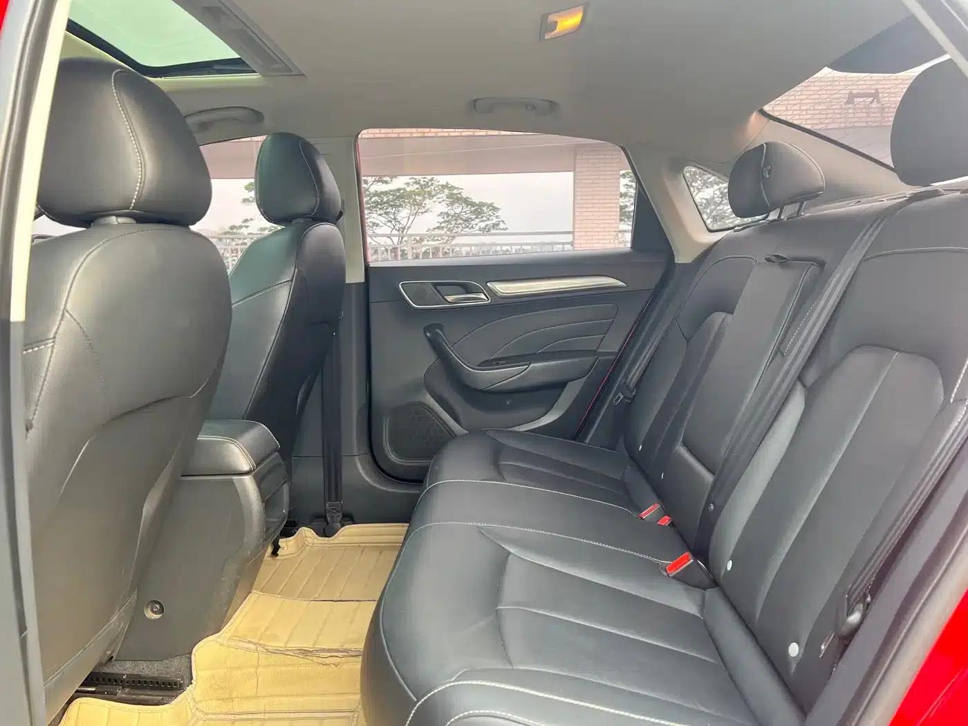 Roewe i6 Classic 2017 20T Automatic Flagship Edition — миниатюра 12