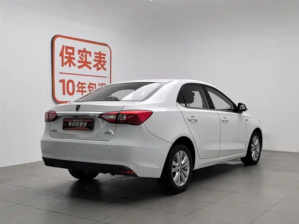 Roewe 360 2015 1.5L Manual Deluxe Edition — миниатюра 2