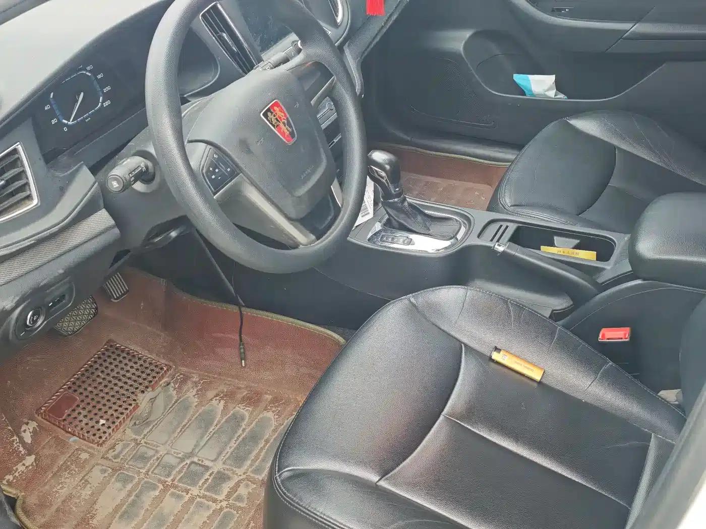 Roewe 360 2015 1.5L Automatic Deluxe Edition — миниатюра 4