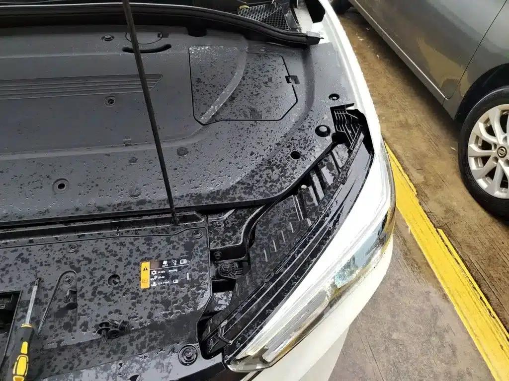Roewe Ei5 2021 500 Heartfelt Edition — миниатюра 22
