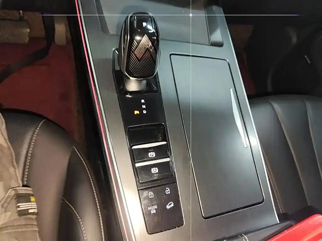 Roewe RX5 MAX 2022 1.5T Automatic Premium Edition — миниатюра 14