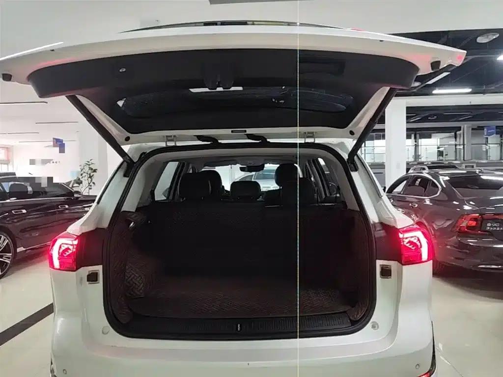 Roewe RX5 MAX 2022 1.5T Automatic Premium Edition — миниатюра 19