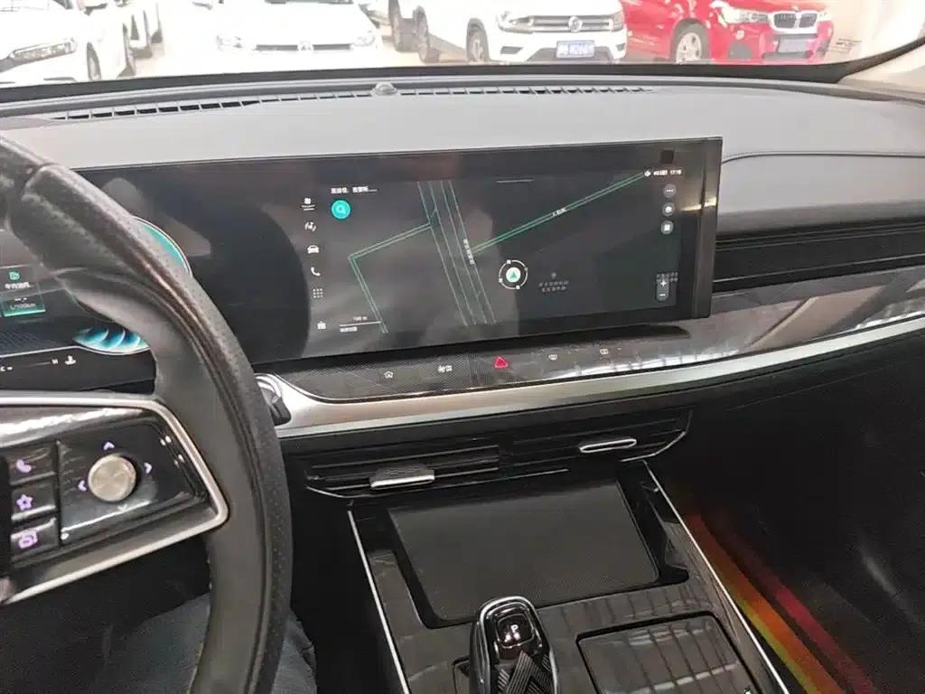Roewe RX5 MAX 2022 1.5T Automatic Luxury Edition — миниатюра 13