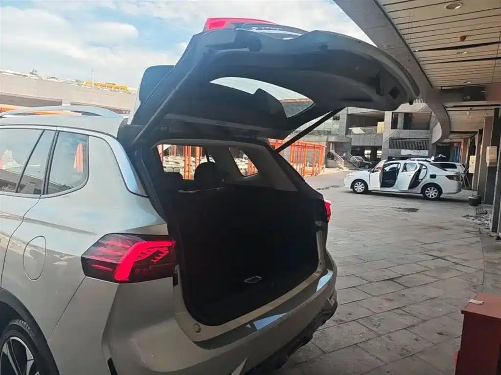 Roewe RX5 MAX 2022 1.5T Automatic Premium Edition — миниатюра 19