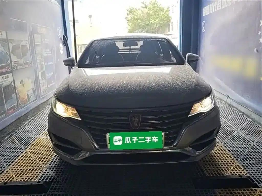 Roewe i6 New Energy 2017 45T Hybrid Connected Smart Edition — миниатюра 3