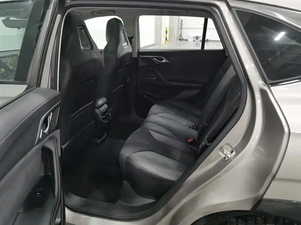 Roewe D5X DMH 2024 135 Flagship Edition — миниатюра 15
