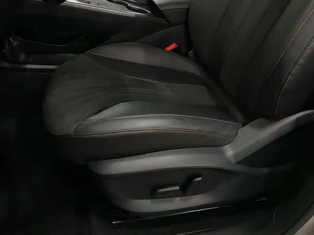 Roewe D5X DMH 2024 135 Flagship Edition — миниатюра 20