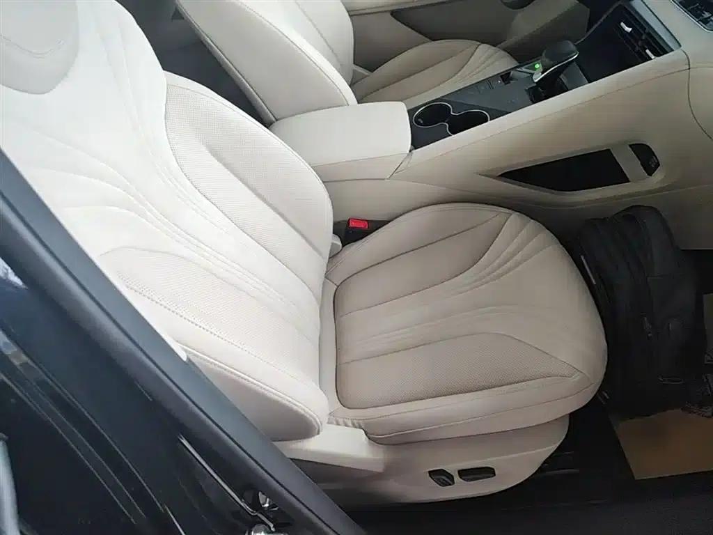 Roewe D5X DMH 2024 Model 135 Tech Edition — миниатюра 25