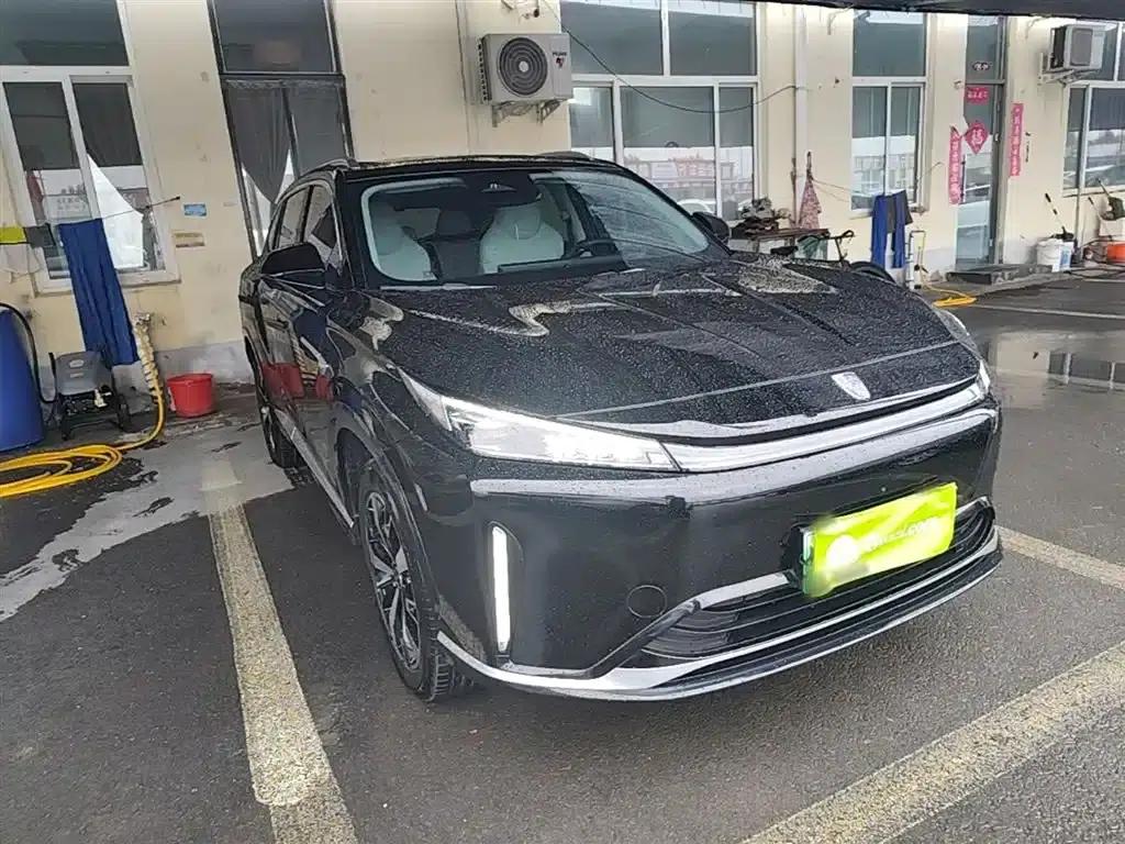 Roewe D5X DMH 2024 Model 135 Tech Edition — миниатюра 4