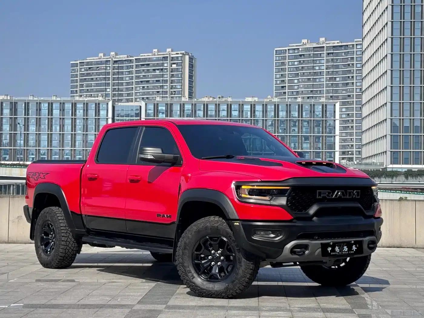 RAM Trucks Tyrannosaurus Rex 2023 6.2T Automatic — миниатюра 3