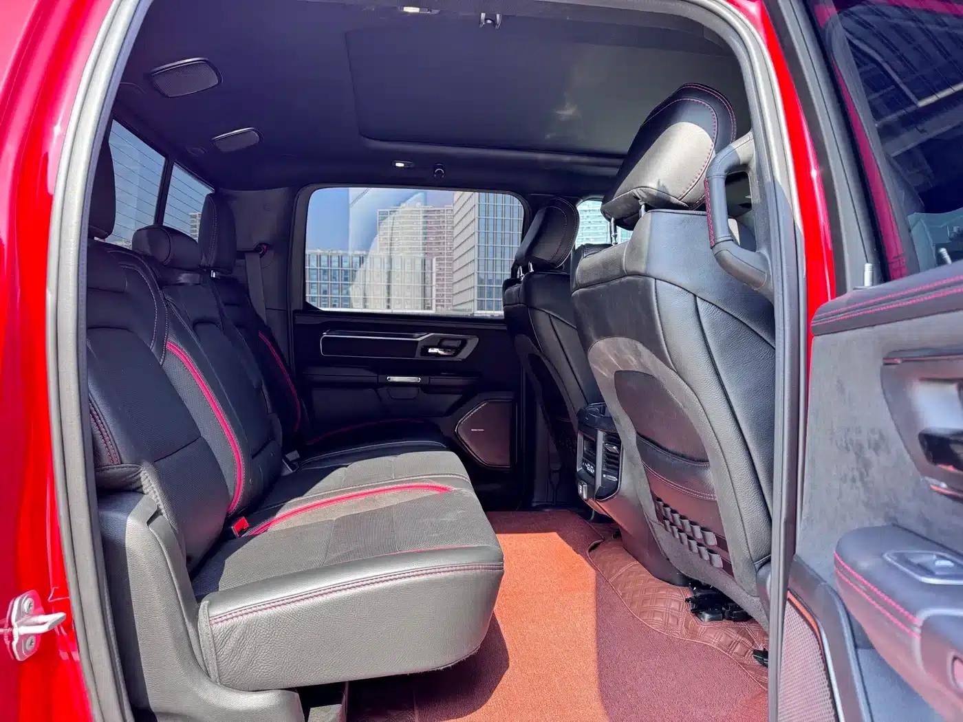 RAM Trucks Tyrannosaurus Rex 2023 6.2T Automatic — миниатюра 21