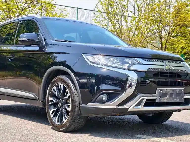 Outlander 2019 2.0L 2WD Enjoy Edition 5-seater National V Emission Standard — миниатюра 3