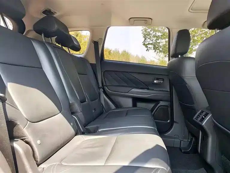 Outlander 2019 2.0L 2WD Enjoy Edition 5-seater National V Emission Standard — миниатюра 7
