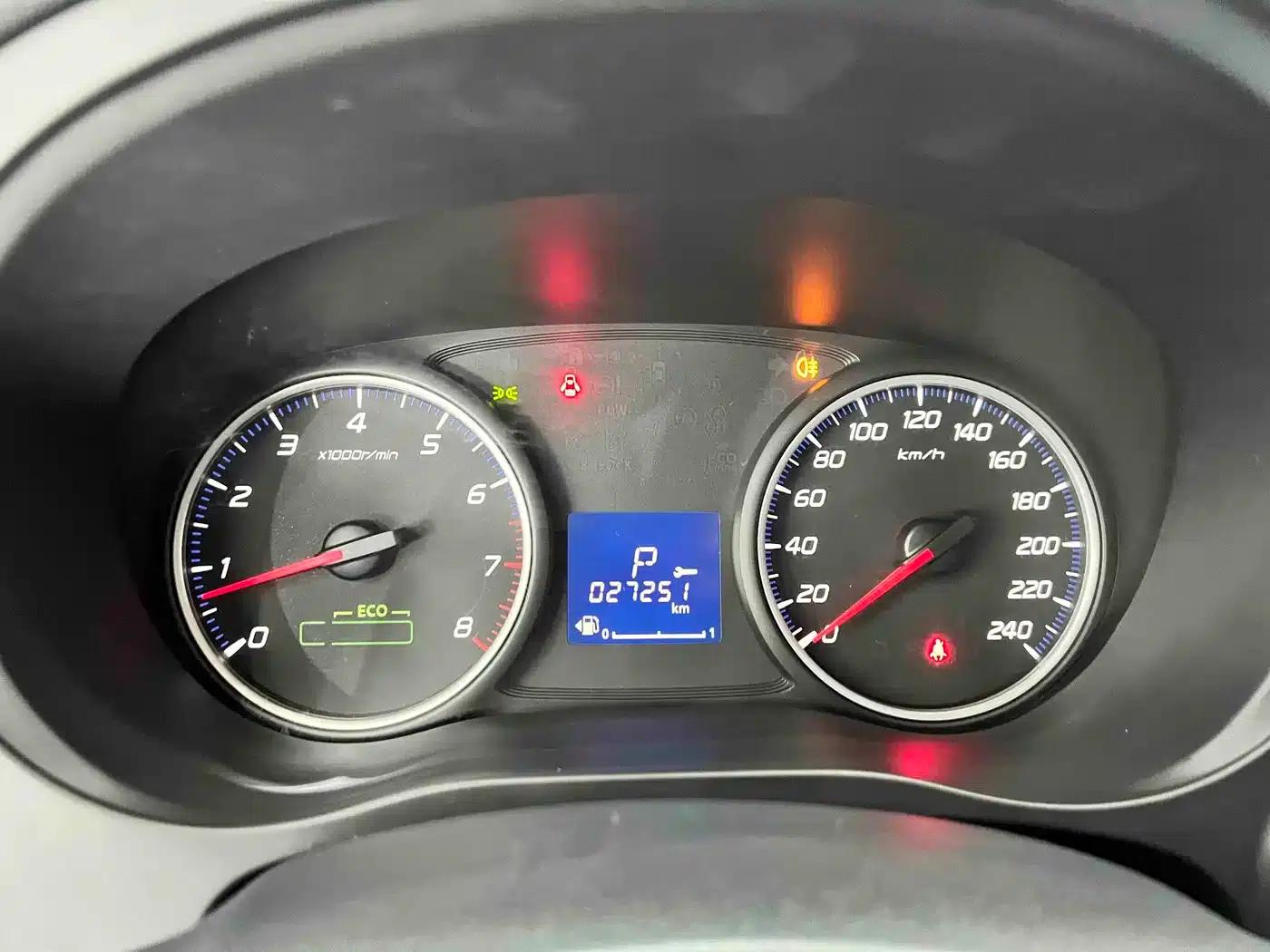 Outlander 2021 2.0L 2WD Comfortline 5-seater — миниатюра 13