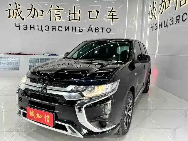 Outlander 2021 2.0L 2WD Comfortline 5-seater