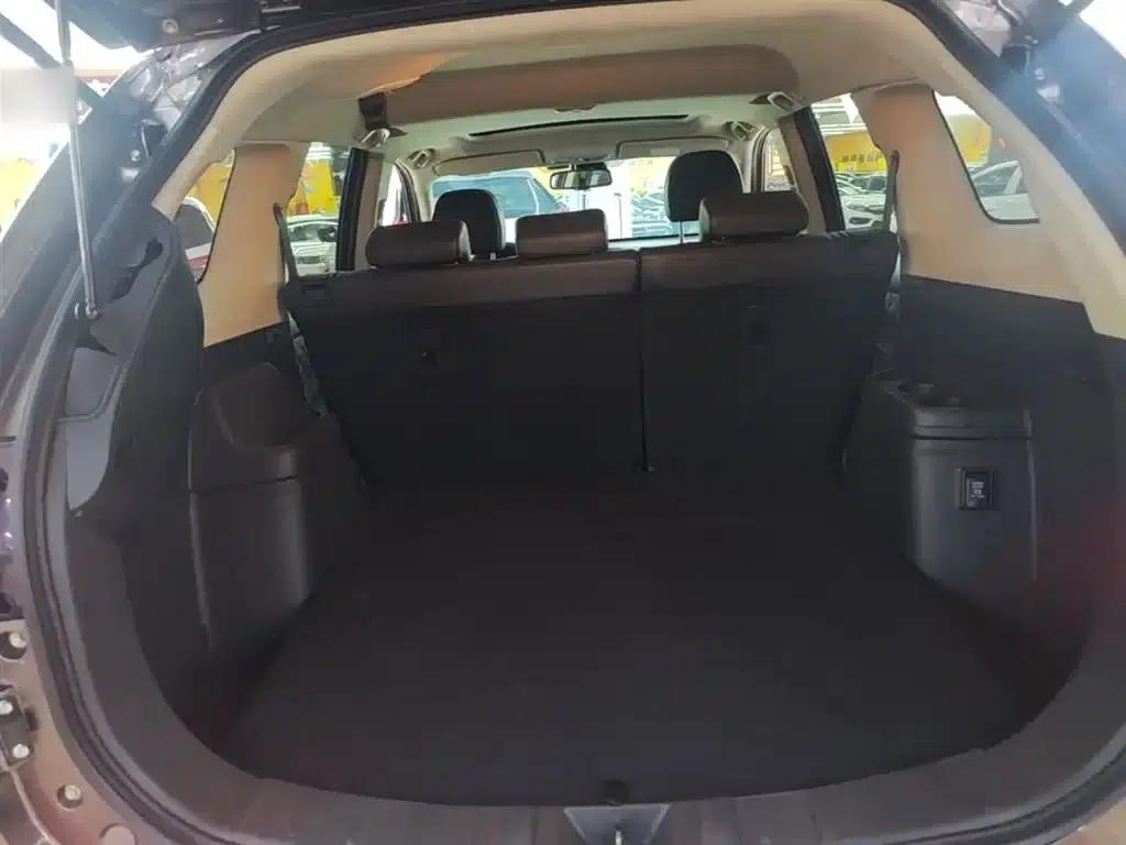 Outlander 2020 2.4L 4WD Luxury Edition 5-seater — миниатюра 19