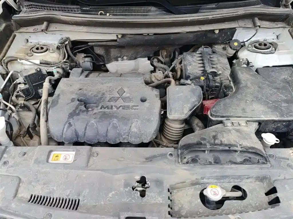 Outlander 2019 2.4L 4WD Enjoy Edition 7-seater National V Emission Standard — миниатюра 20