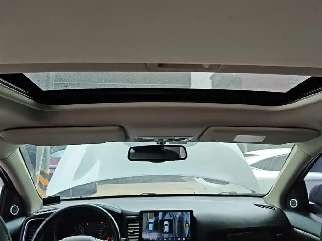 Outlander 2018 2.0L 2WD Joyful Edition 7-seater — миниатюра 18