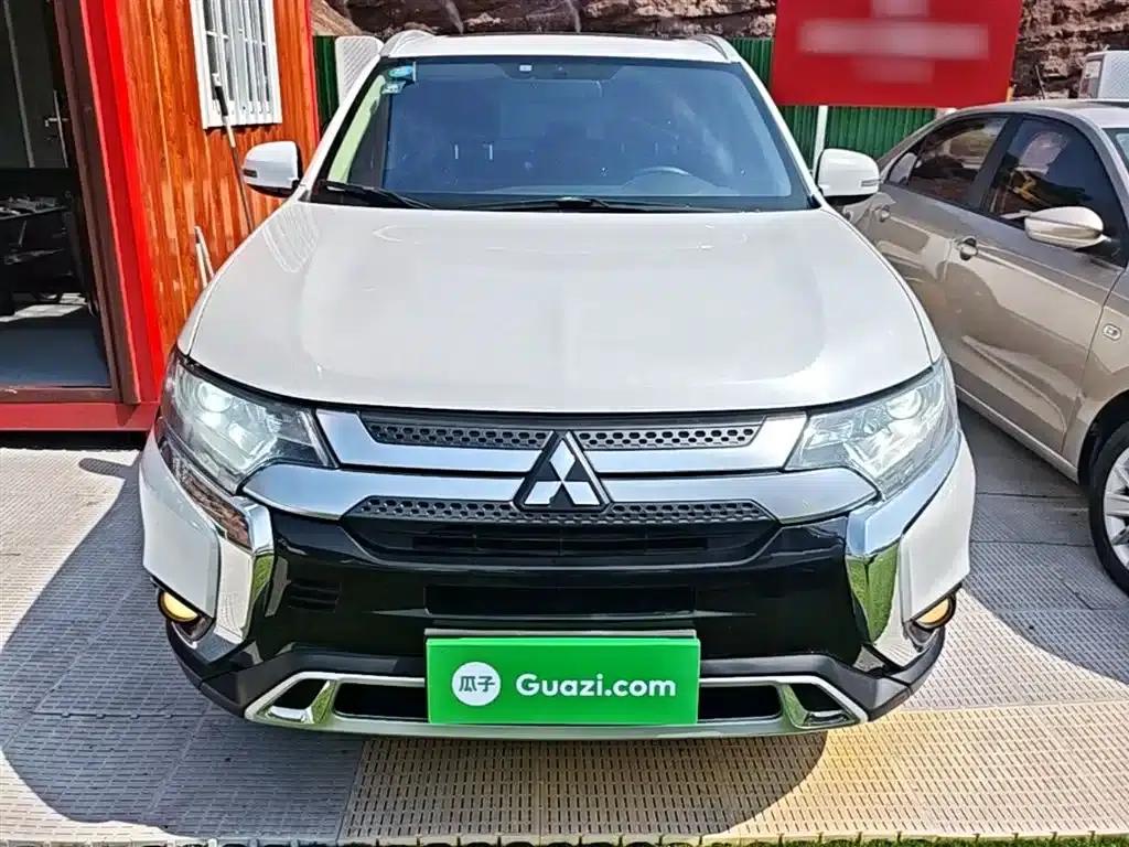 Outlander 2019 2.0L 2WD Enjoy Edition 5-seater National V Emission Standard — миниатюра 3