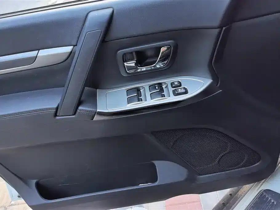 2015 Pajero Imported 3.0L Automatic Elite Super Edition (National V Emission Standard) — миниатюра 7
