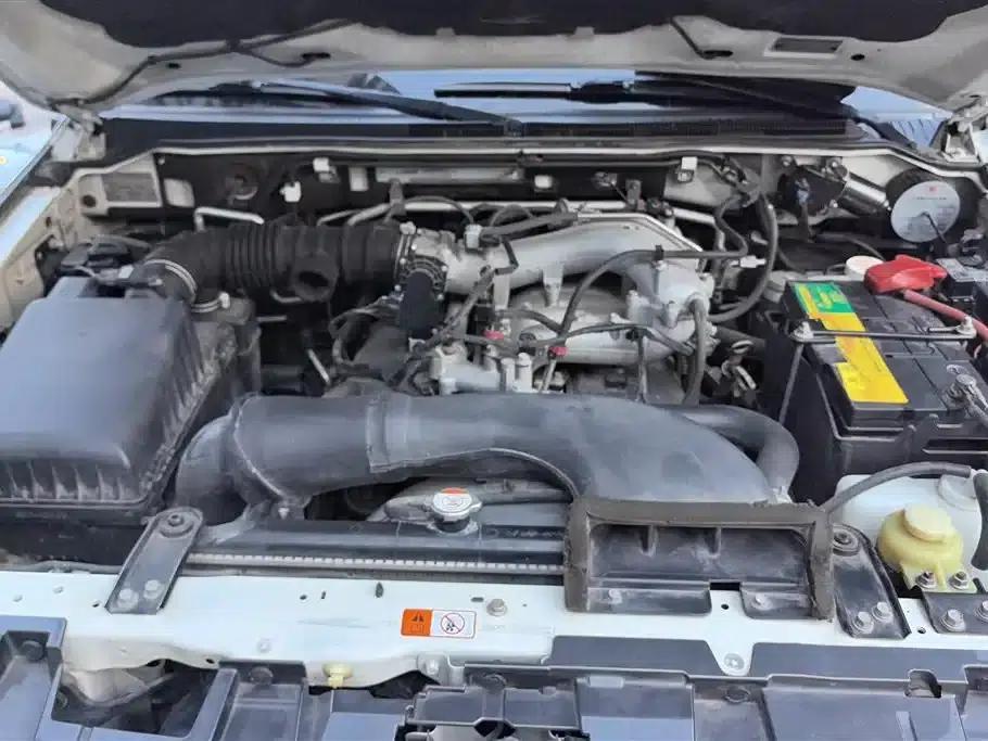 2015 Pajero Imported 3.0L Automatic Elite Super Edition (National V Emission Standard) — миниатюра 10