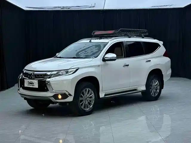 2019 Pajero (Imported) 3.0L Middle East Version