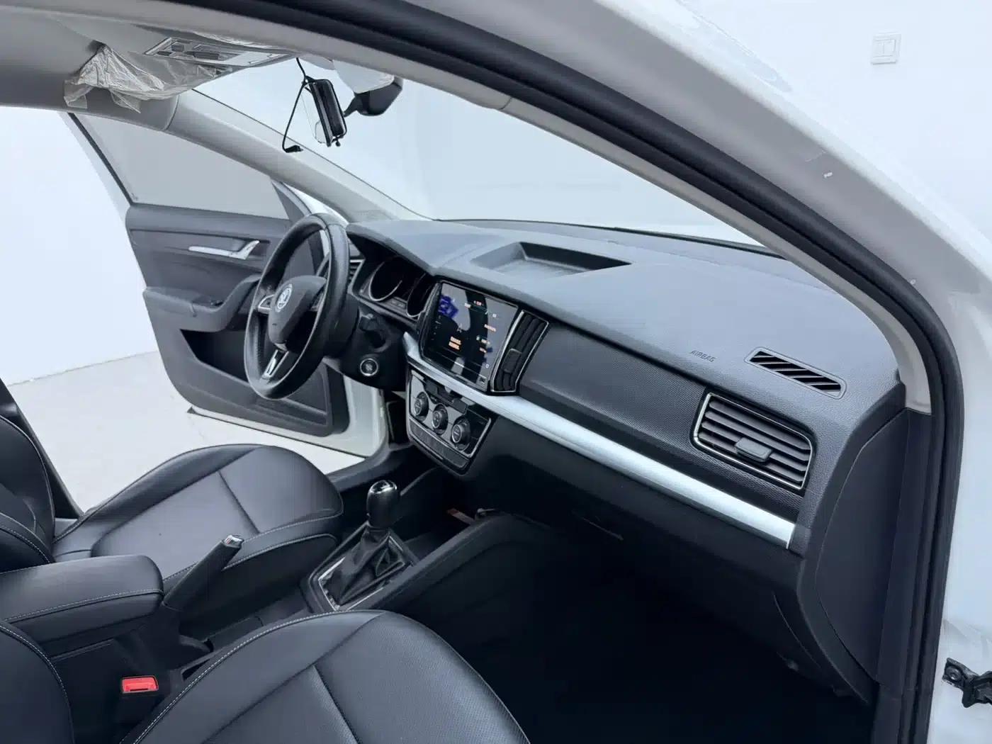 Kamiq 2022 1.5L Automatic Comfort Edition — миниатюра 16
