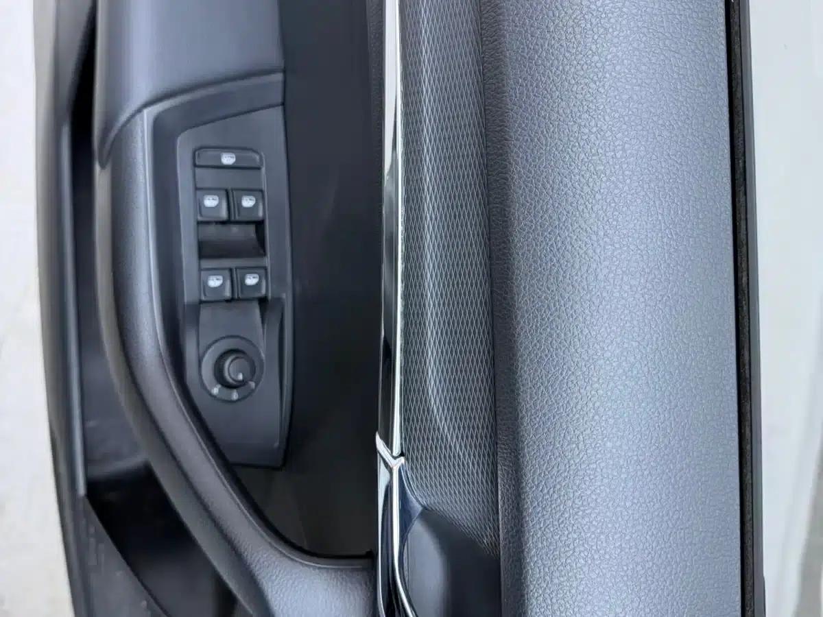 Kamiq 2022 1.5L Automatic Comfort Edition — миниатюра 4