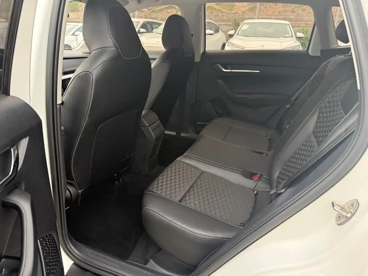2021 Kamiq 1.5L Automatic Comfort Edition — миниатюра 5