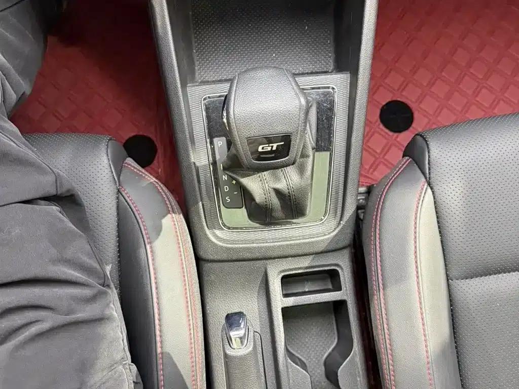 Kamiq 2022 GT 1.5L Automatic Premium Edition — миниатюра 13