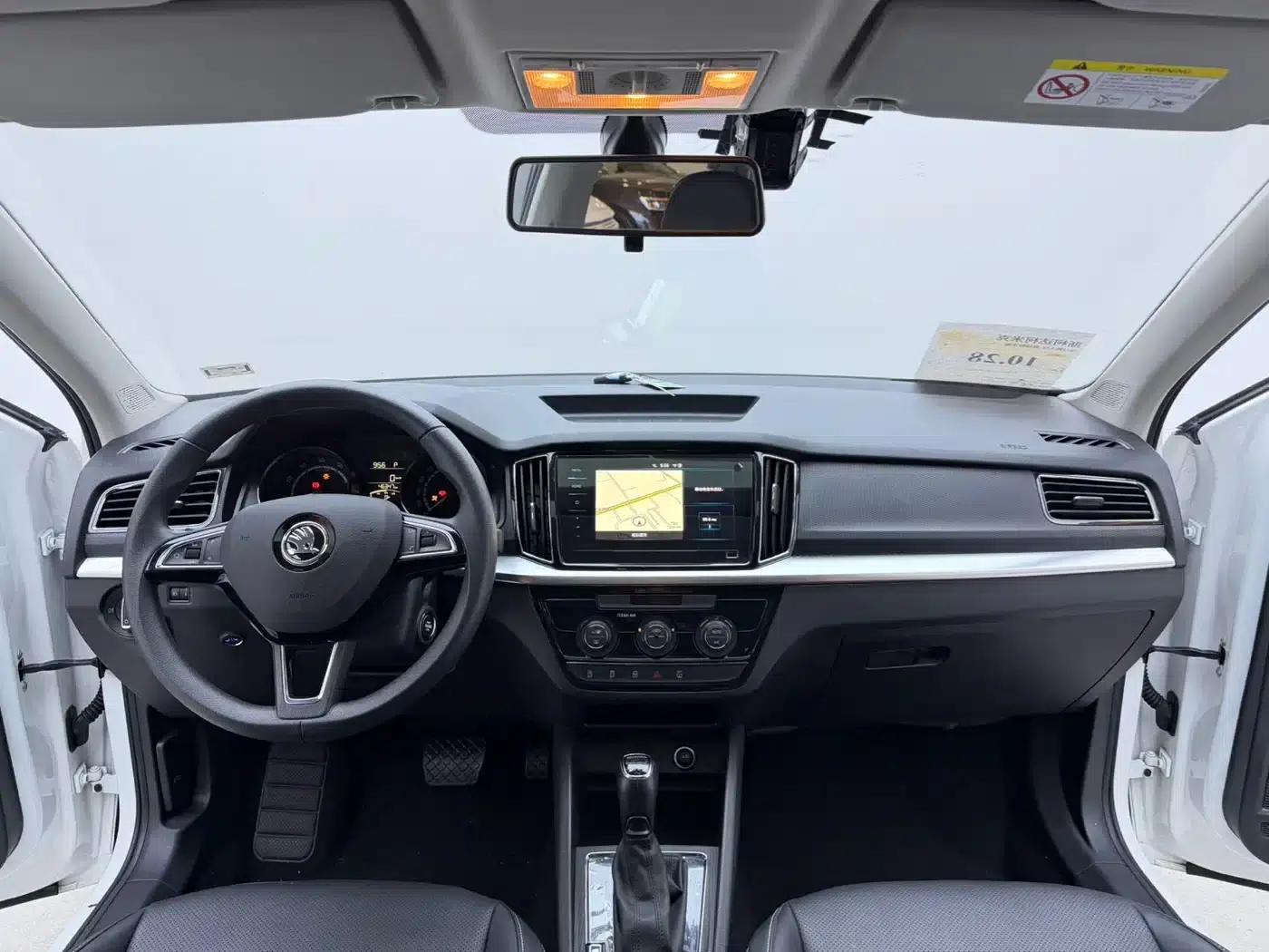 Kamiq 2022 1.5L Automatic Comfort Edition — миниатюра 17