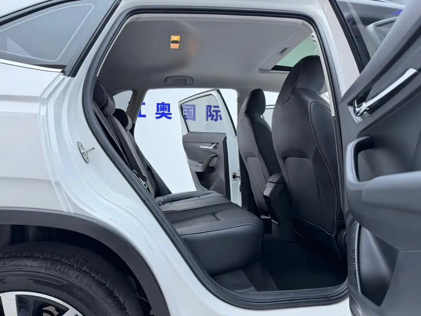 Kamiq 2022 1.5L Automatic Comfort Edition — миниатюра 18