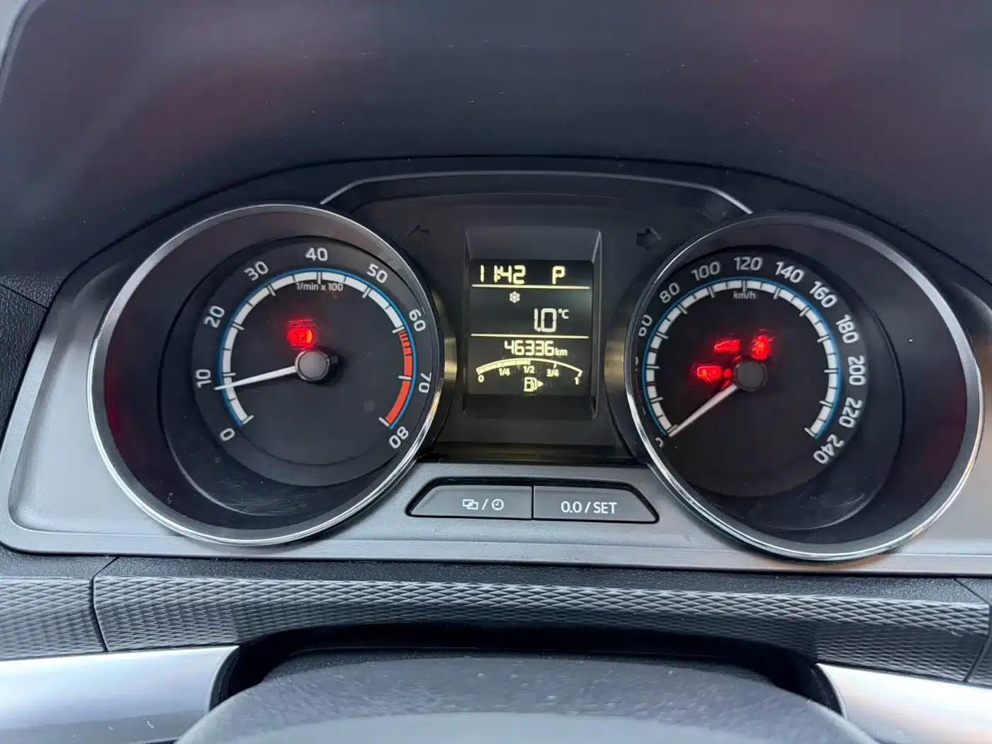 Kamiq 2022 1.5L Automatic Comfort Edition — миниатюра 9