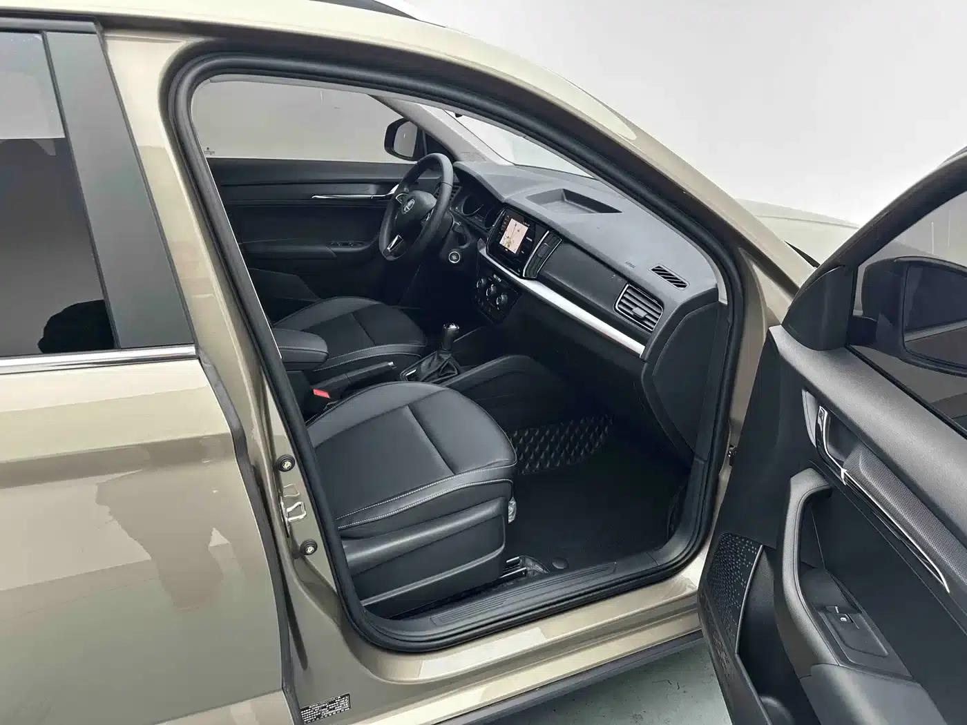 Kamiq 2022 1.5L Automatic Comfort Edition — миниатюра 7
