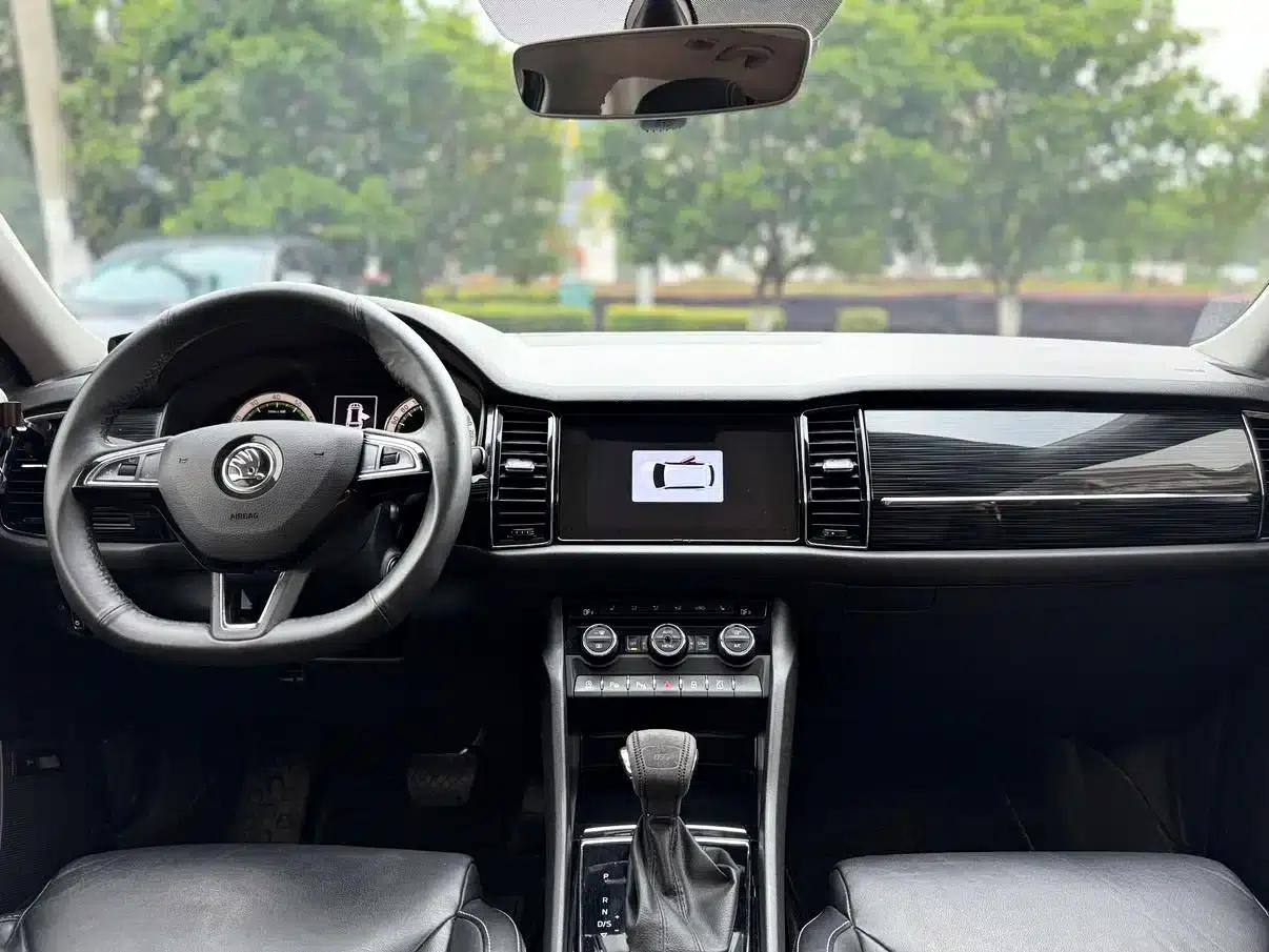 2019 Kodiaq TSI380 7-seater 4WD Flagship Edition (National V Emission Standard) — миниатюра 11