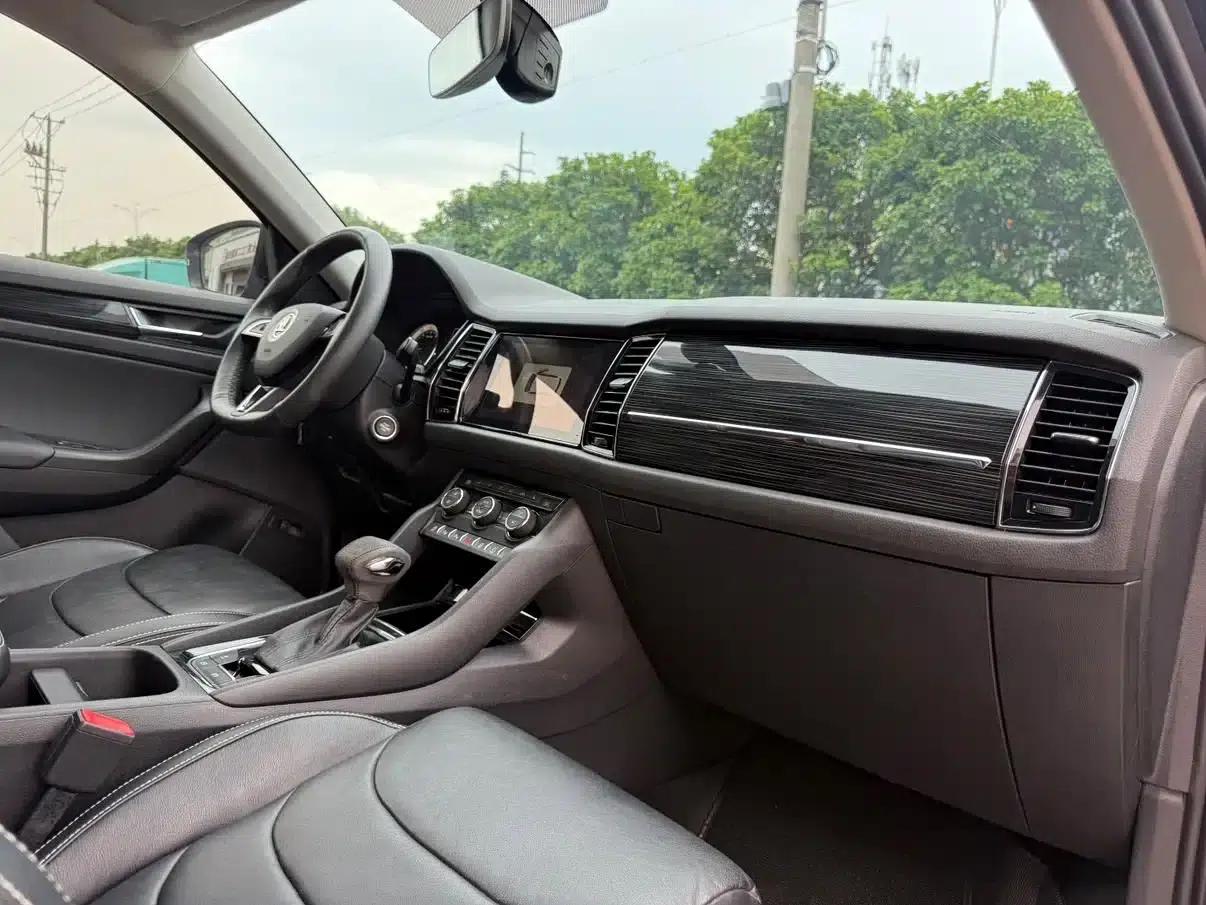 2019 Kodiaq TSI380 7-seater 4WD Flagship Edition (National V Emission Standard) — миниатюра 14