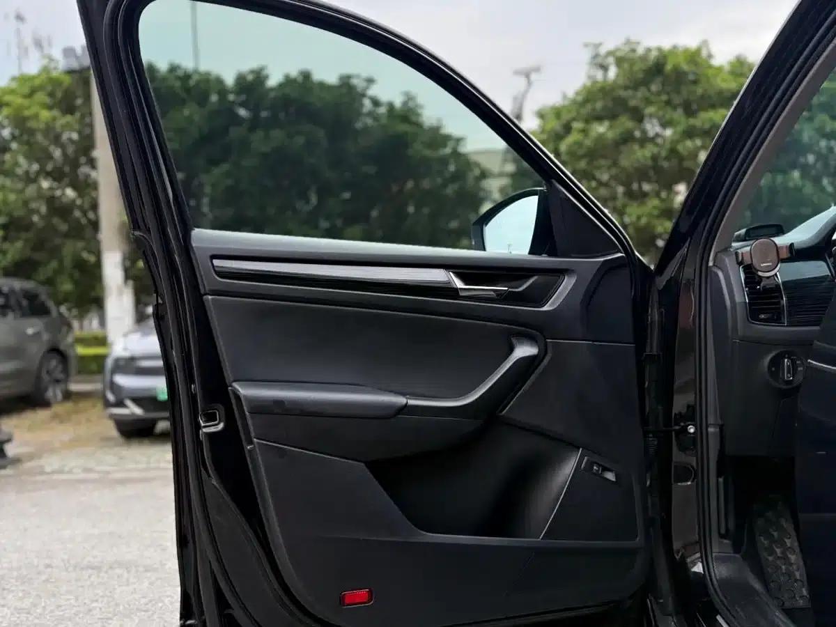 2019 Kodiaq TSI380 7-seater 4WD Flagship Edition (National V Emission Standard) — миниатюра 17
