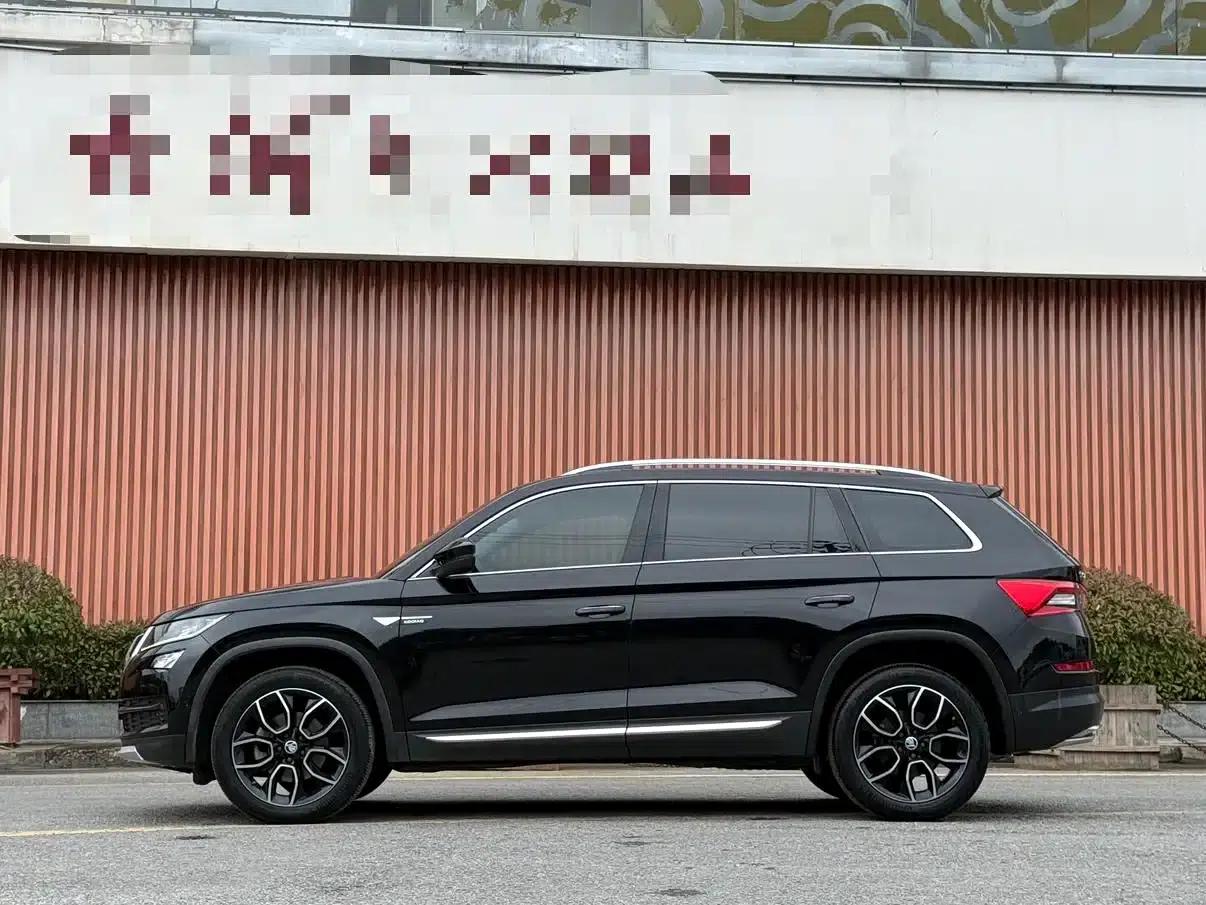2019 Kodiaq TSI380 7-seater 4WD Flagship Edition (National V Emission Standard) — миниатюра 21