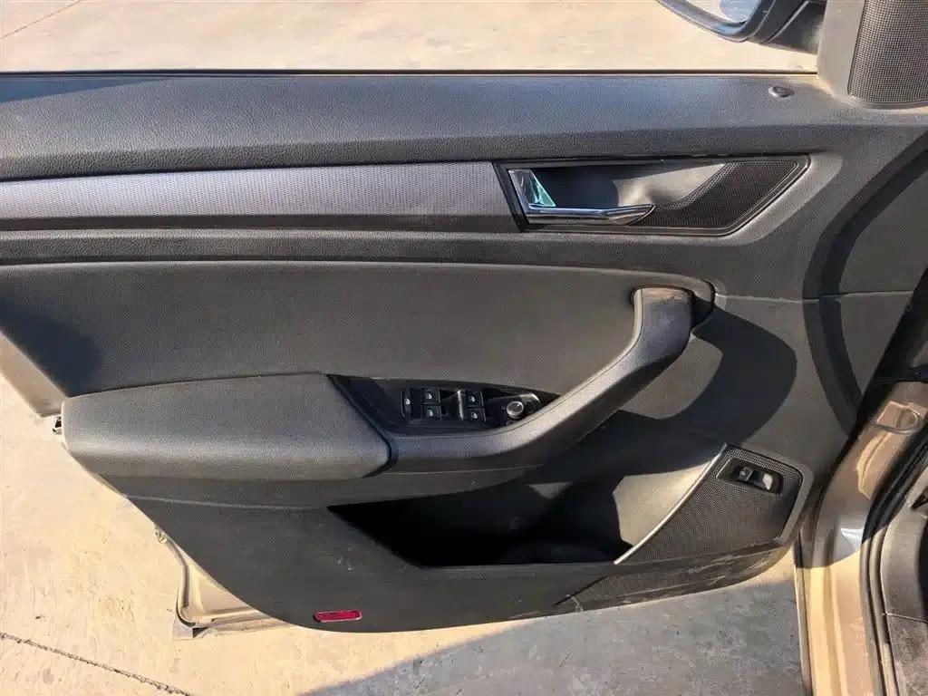 2020 Skoda Kodiaq TSI330 5-seater 2WD Comfort Edition — миниатюра 8