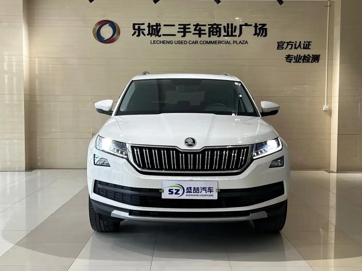 2021 Skoda Kodiaq TSI330 5-seater 2WD Luxury Edition — миниатюра 2