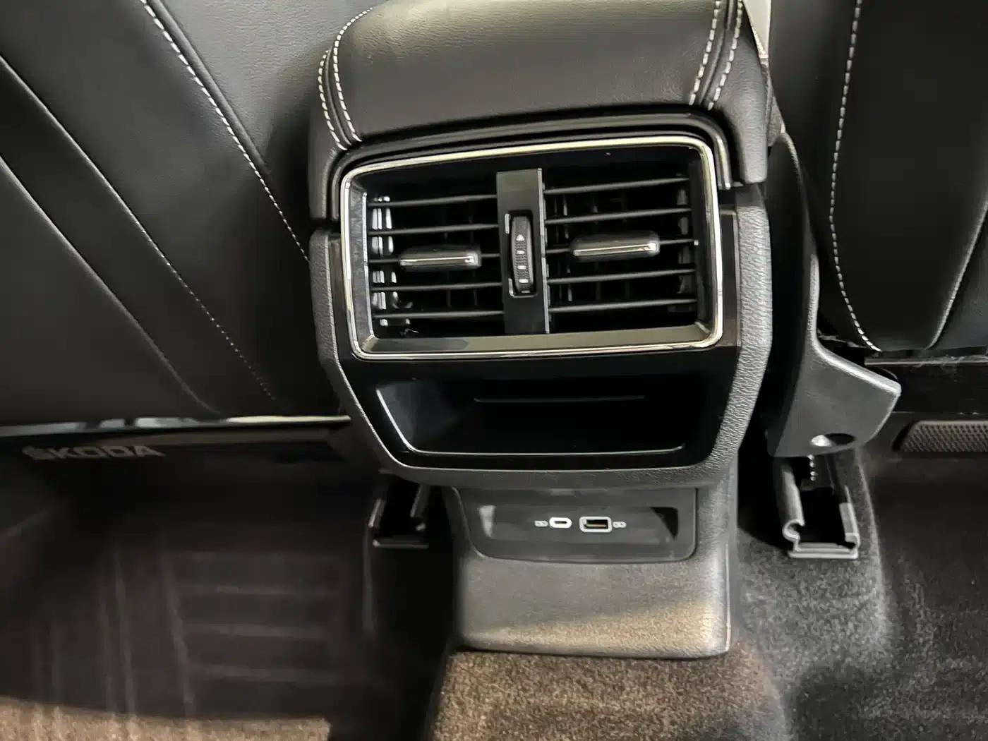 2021 Skoda Kodiaq TSI330 5-seater 2WD Luxury Edition — миниатюра 13