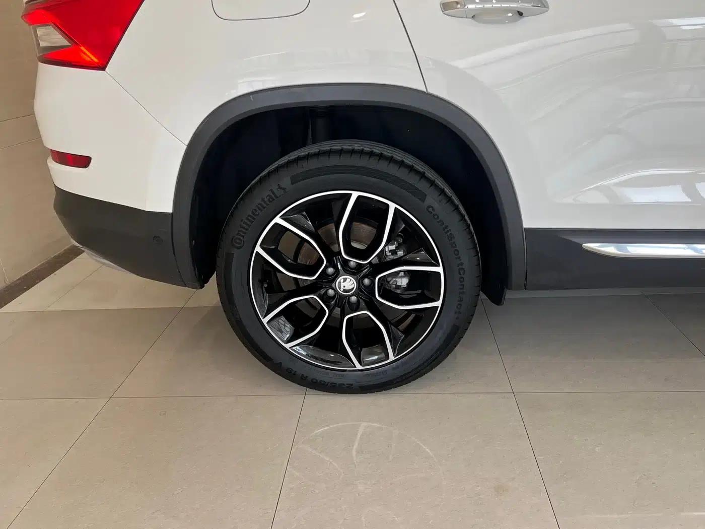 2021 Skoda Kodiaq TSI330 5-seater 2WD Luxury Edition — миниатюра 15