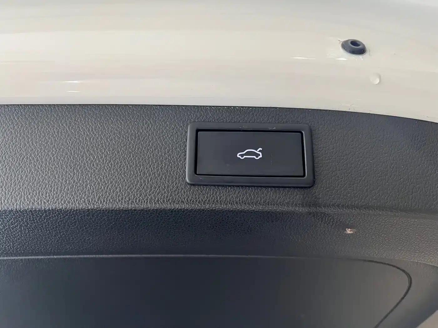 2021 Skoda Kodiaq TSI330 5-seater 2WD Luxury Edition — миниатюра 17