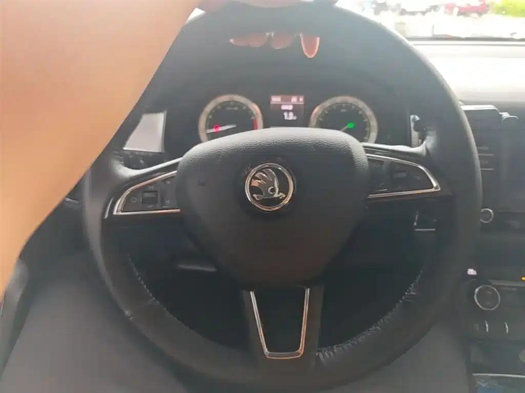 2017 Kodiaq TSI330 5-seater 2WD Comfort Edition — миниатюра 11